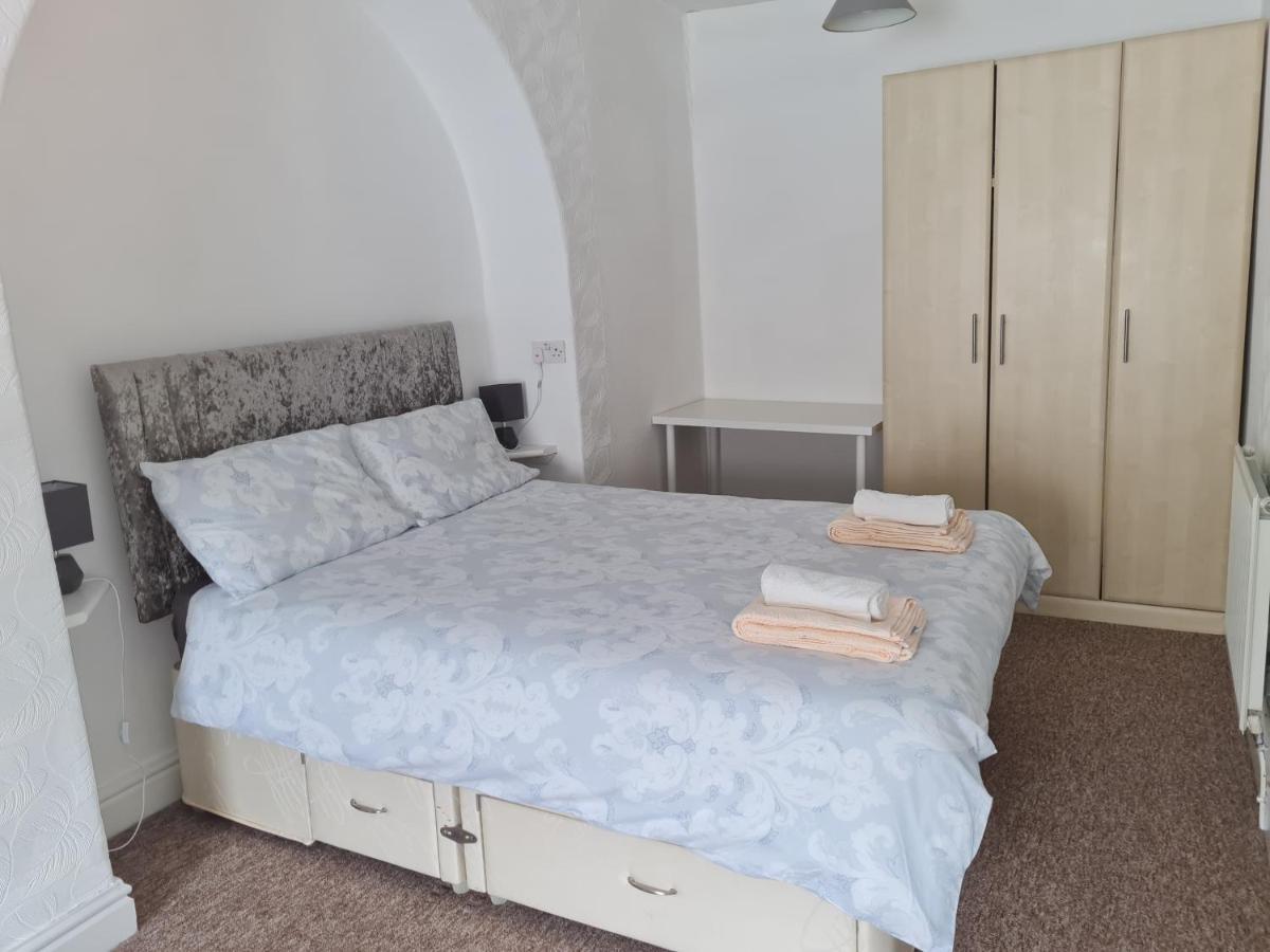 17 Bridge St, 3 Bedroom Flat Αμπερίστγουιθ Εξωτερικό φωτογραφία
